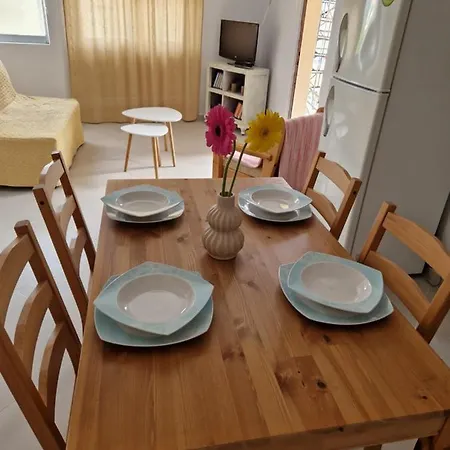 Saronic Galatas (Poros)