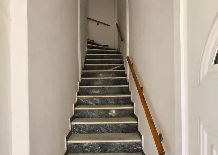 Saronic Lägenhet